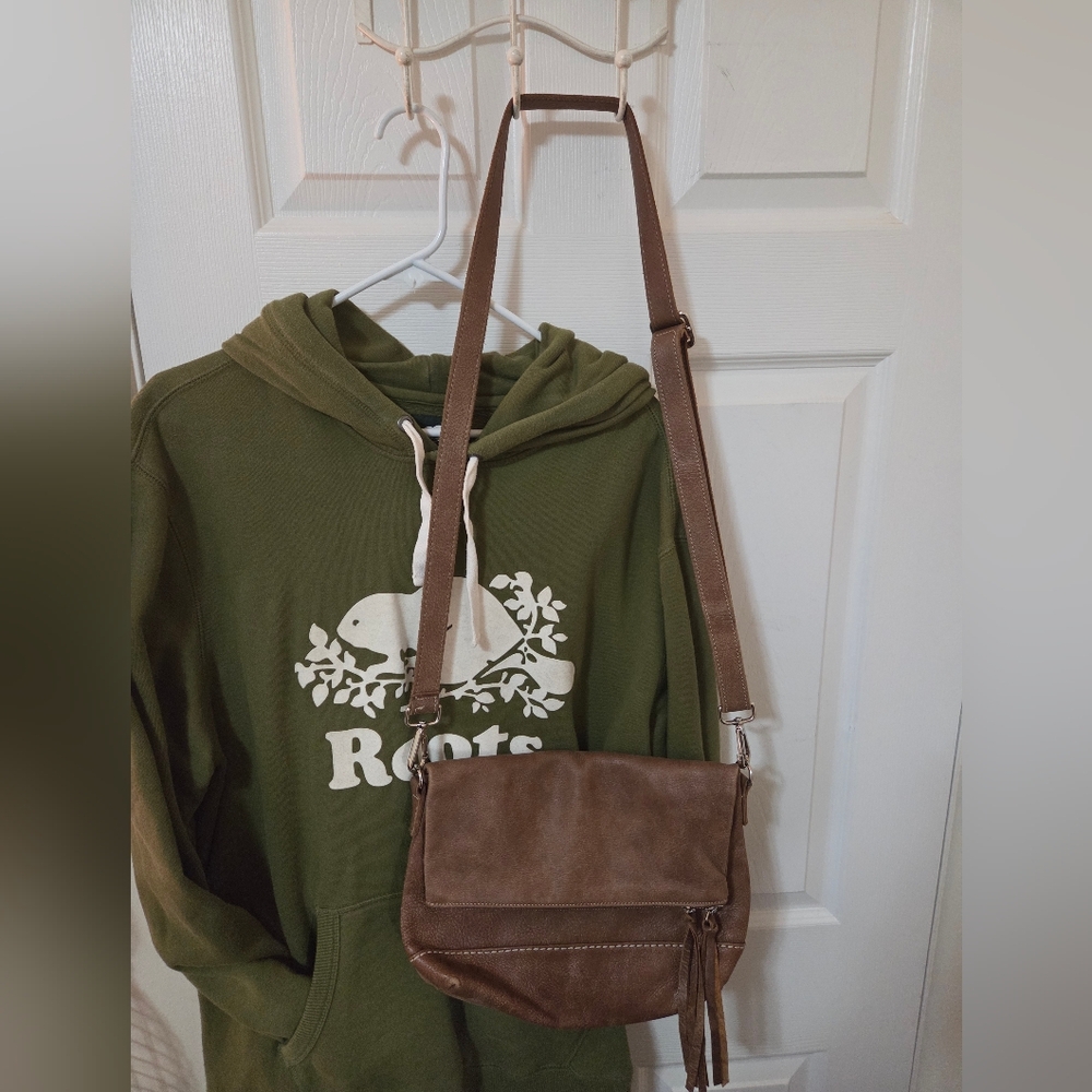 Roots Emily Tribe Leather Crossbody
